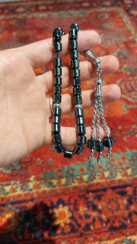تسبیح حدید ۳۳دانه تراش استوانه ای(هماتیت) اصل سرتسبیح استیل رنگ ثابت کلکسیونی کد۱۹۵