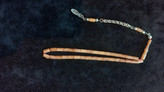 تسبیح سندلوس تراش کسمه ۳۳عددی رنگ یاغبالی(کرمی) مینیاتوری کد۲۷۰